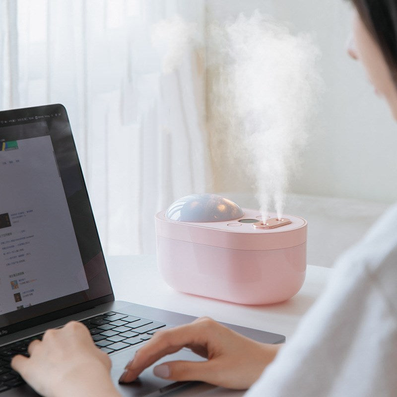 Double spray projection humidifier