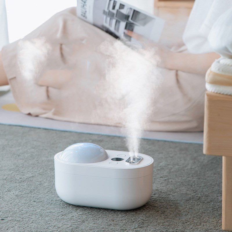 Double spray projection humidifier